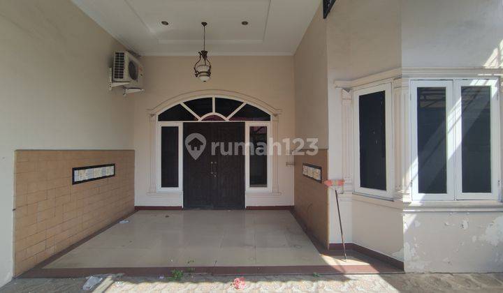 Dijual Rumah Besar Full Perabot di Petisah - Medan Baru 2