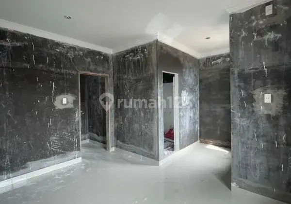 Dijual Rumah Komplek Baru Kondisi Kosong di SM Raja Medan Amplas 2