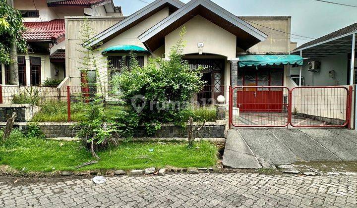 Rumah 1 lantai lokasi di tengah kota Medan  1