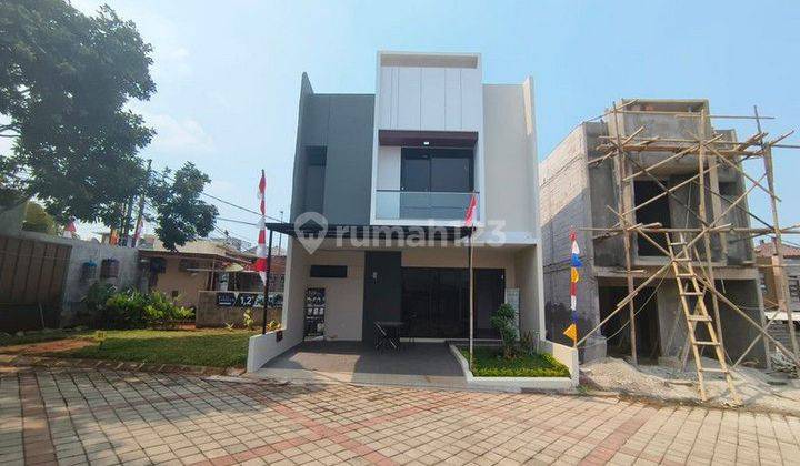 Rumah di jakarta timur bambu apus 5 menit ke tol bambu apus 1