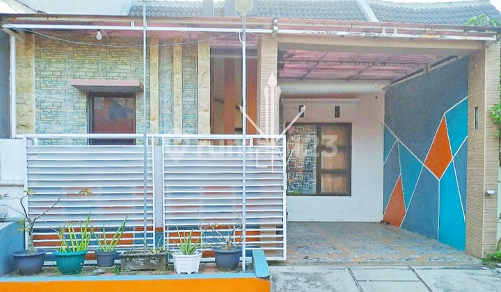 RUMAH CANTIK NYAMAN HUNI DI JANTUNG KOTA JEMBER (Gugn) 1