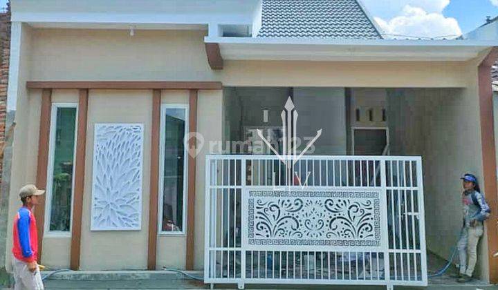 RUMAH LUAD CANTIK NYAMAN HUNI DI JANTUNG KOTA JEMBER (Dyh) 2