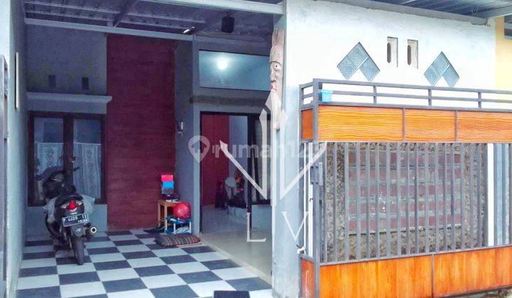 RUMAH CANTIK NYAMAN HUNI DI KAWASAN KOTA JEMBER  1