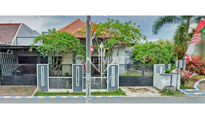 RUMAH SEWA CANTIK DI KAWASAN KOTA JEMBER (Yus) 1