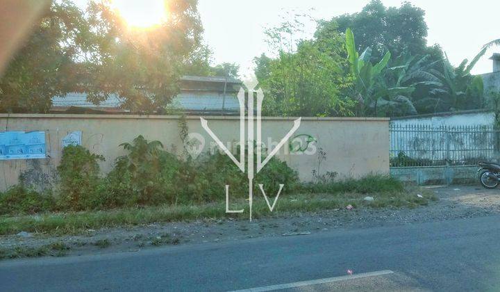 GUDANG LUAS STRATEGIS DI PINGGIR JALAN BESAR BALUNG 1