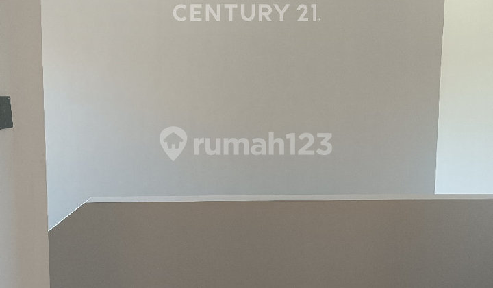 Rumah Kompleks Mewah Di Jl. Serdam Pontianak 2