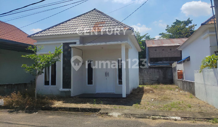 Rumah Baru Dalam Komplek Dekat Kampus STKIP PGRI Pontianak 2