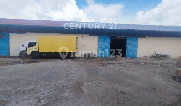 Warehouse 500M2 JL. Komyos Soedarso Near Port Container Lane Warehouse 500M2 JL. Komyos Soedarso Near Port Container Lane