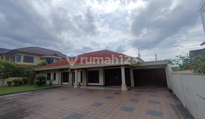 Rumah Mewah Daerah S. Parman Kawasan Elit 1