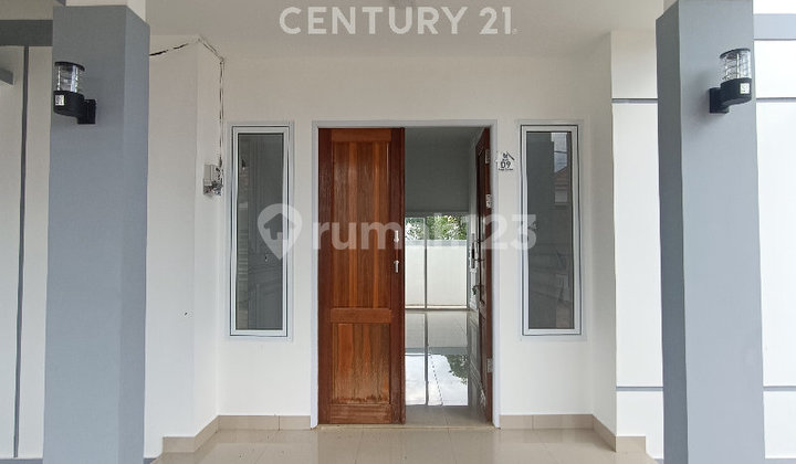 New House Ready to Occupy on Jl. Serdam Pontianak 2