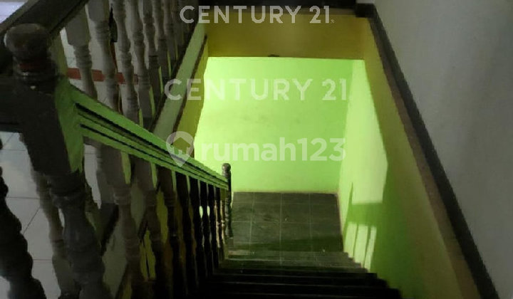 Two-Story Shop House on Supadio Arterial Road, Suitable for Business / Office 2