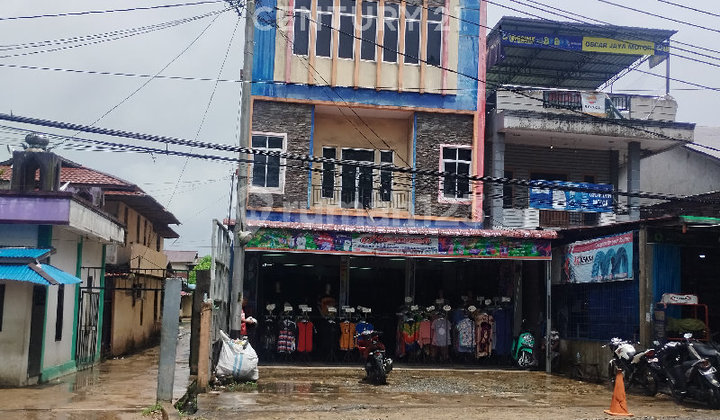 Ruko 3.5 Lantai Lokasi Siantan Dekat Lampu Meraj Strategis Ruko 3.5 Lantai Lokasi Siantan Dekat Lampu Meraj Strategis