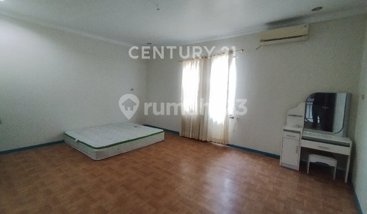 Rumah 2 Lantai Jl. Selat Bali Siantan Kota View Sungai Kapuas 2