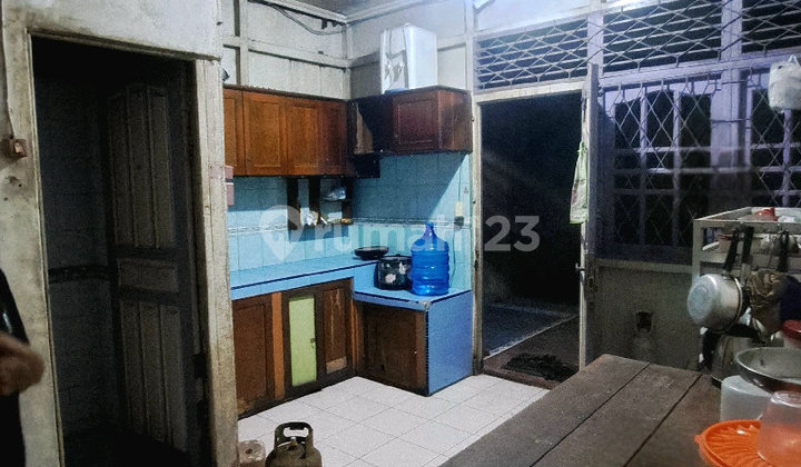 Rumah Tepi Jalan Kom Yos Sudarso Cocok Untuk Usaha 2