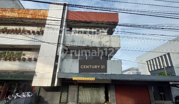 3-Story Shop House on the Side of Imam Bonjol Main Road 1