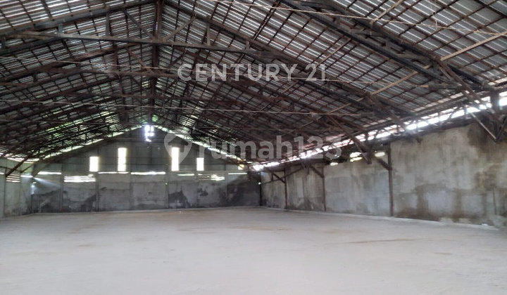 Warehouse 4,336 m² Location Wajok Hulu Mempawah Hilir West Kalimantan