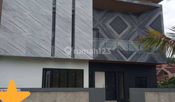 Rumah mewah 3 LT di graha raya bintaro, Serpong Utara - Tangsel.  1