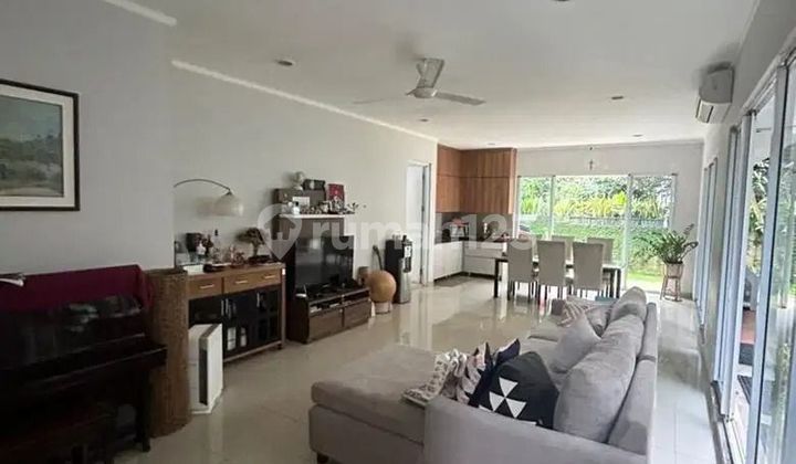 Rumah Bagus SHM 2 Lantai di De Park, cluster De Cajuputi Rumah Bagus SHM 2 Lantai di De Park, cluster De Cajuputi