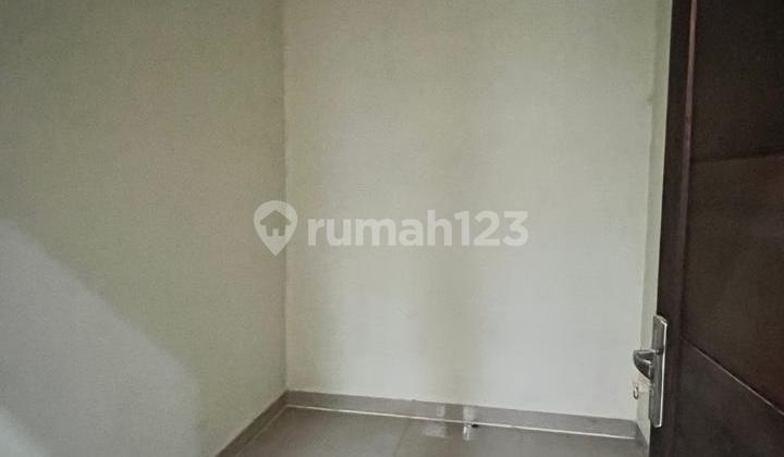 For Rent 3+1 Bedroom House in Kencana Loka BSD - Best Price For Rent 3+1 Bedroom House in Kencana Loka BSD - Best Price