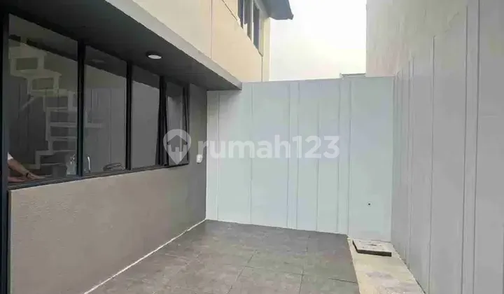 Rumah 2 Lantai Kosongan Park Serpong Cityzen East, Dekat ke Gading Serpong 2