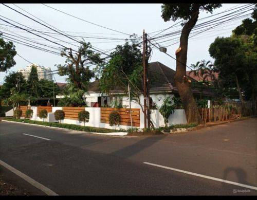 Rumah Siap Huni Dijual Lokasi Strategis Di Cilandak Harga Nego 2