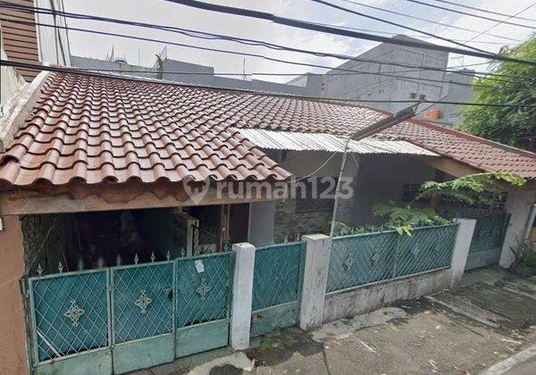 Rumah tua hitung tanah dijual lokasi dekat MRT Blok A  1