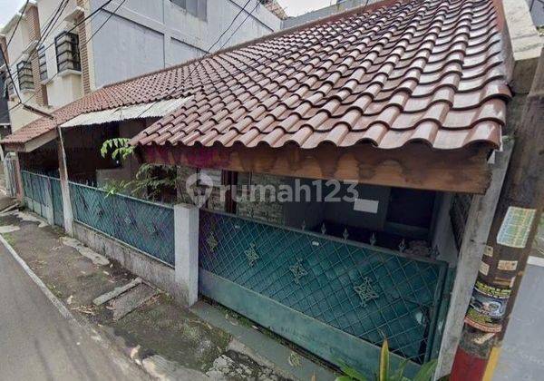 Rumah tua hitung tanah dijual lokasi dekat MRT Blok A  2