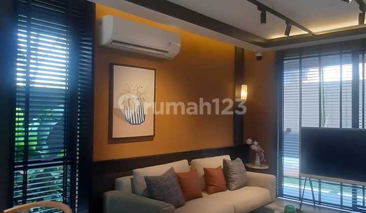 Di Jual Rumah Siap Huni With Furniture@lippo Cikarang@ 2