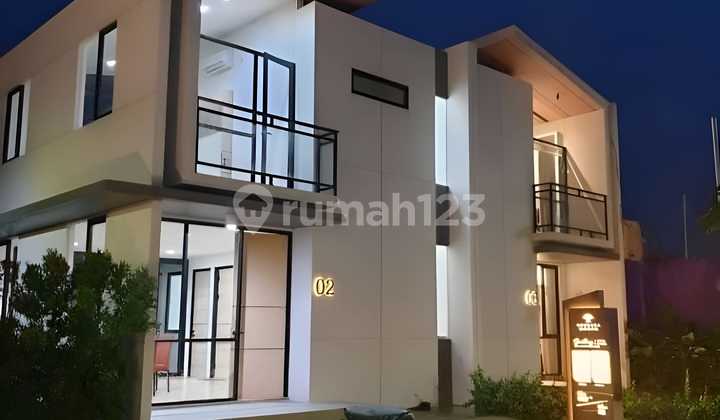 Di Jual Rumah Siap Huni With Furniture@lippo Cikarang@ 1