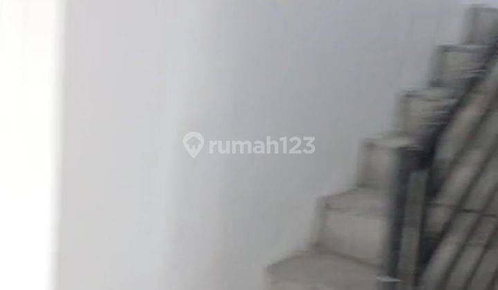 House for Rent in Cepaka - Slingsing 2 Floors  2