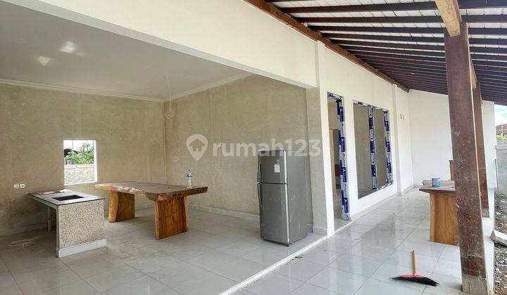 Rent villa lantai 2 SHM di seseh Munggu area 7