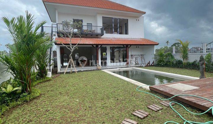 Rent villa lantai 2 SHM di seseh Munggu area 10