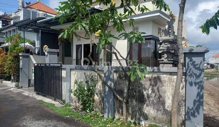 Rumah Semi Furnished Kontrakan di jln cempaka, Dalung 1