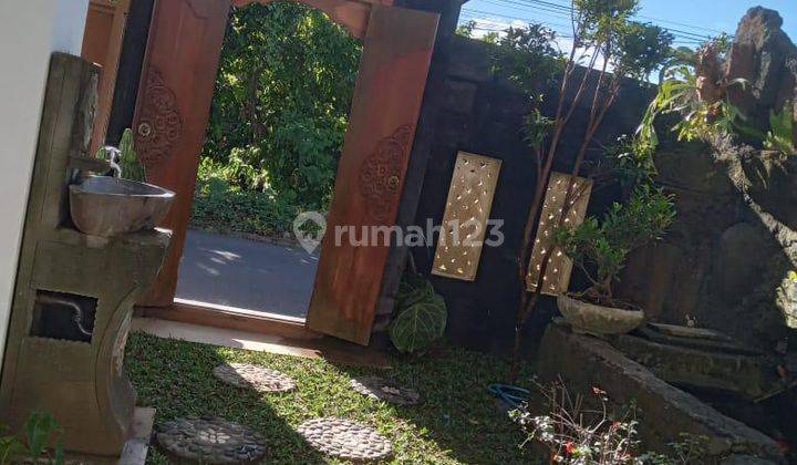 Disewakan Rumah 2 Lantai Shm Lokasi Di Buduk-abianbase 1