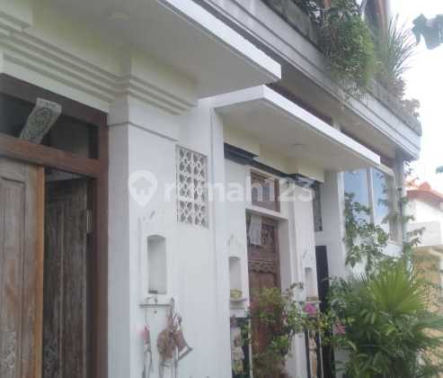 Disewakan Rumah 2 Floor Full Furnished .. 2