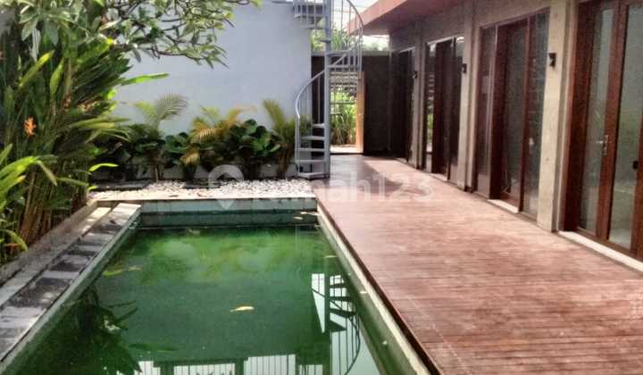 Dijual Villa 2 Bed Room di Tumbakbayuh... Dijual Villa 2 Bed Room di Tumbakbayuh...