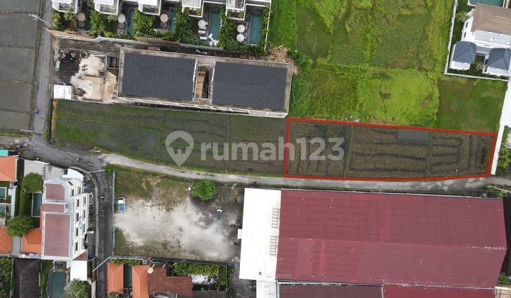 For Rent 10 Are Land with SHM on Jln. Subak Sari - Berawa
