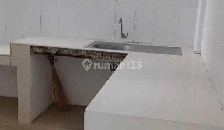 House for Rent in Cepaka - Slingsing 2 Floors  1