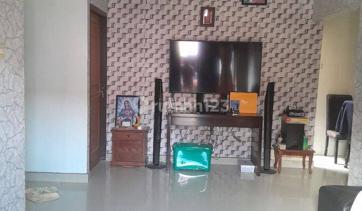 Rumah 1.5 Are Disewakan 3 Kamar Di Buduk Shm  2