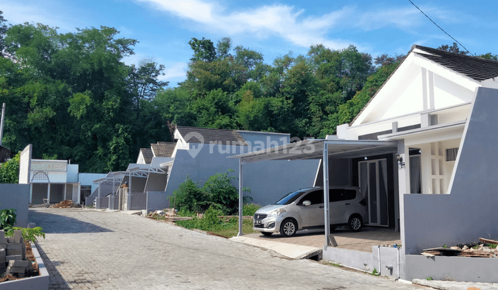 Ruang Usaha kos Baru di Tembalang undip 110 m SHM strategis 6