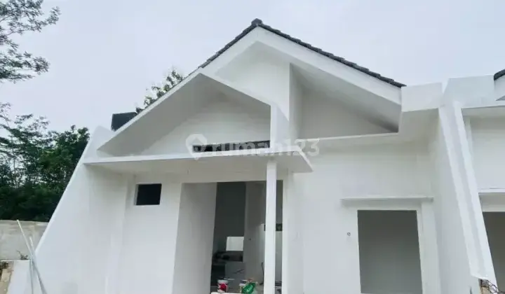 Ruang Usaha kos Baru di Tembalang undip 110 m SHM strategis 8