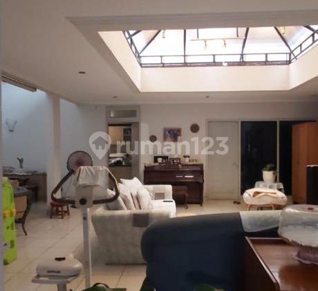 Dijual Rumah Tua Hitung Tanah Duri Kepa Jakarta Barat. Surat SHM 5