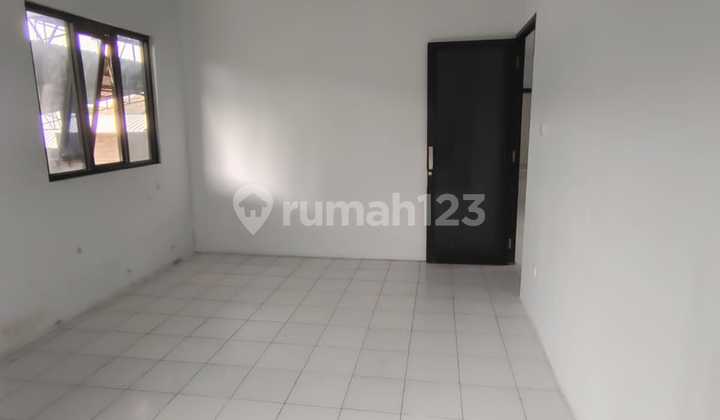 Dijual Gudang Di Cikarang Selatan. Luas 903 M2. 2 Lantai, SHM 8
