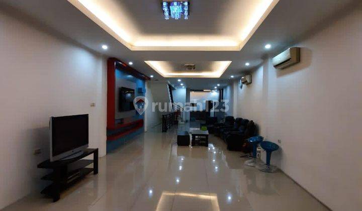Dijual Ruko Jl Keagungan Taman Sari Jakarta Barat. 4 Lantai 1