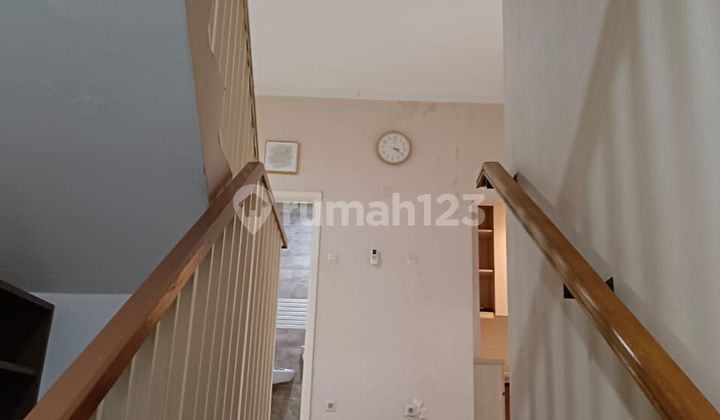 Rumah disewa Di kebayoran residence Rumah Bagus 5