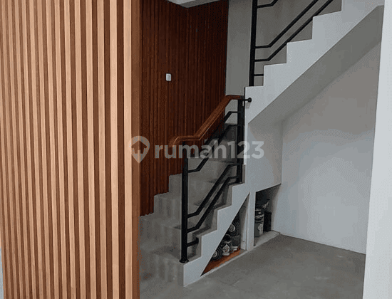 Rumah Minimalis Di Kota Baru Parahyangan 2