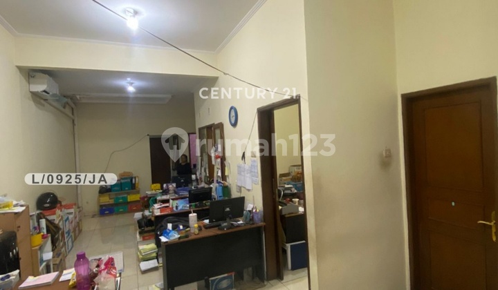 Rumah Bisa Untuk Kantor Siap Huni Dan Strategis Di Regol Bandung