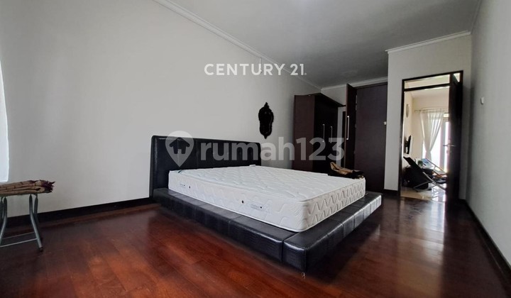 2-Story Furnished House with Strategic Location in KBP Bandung 2
