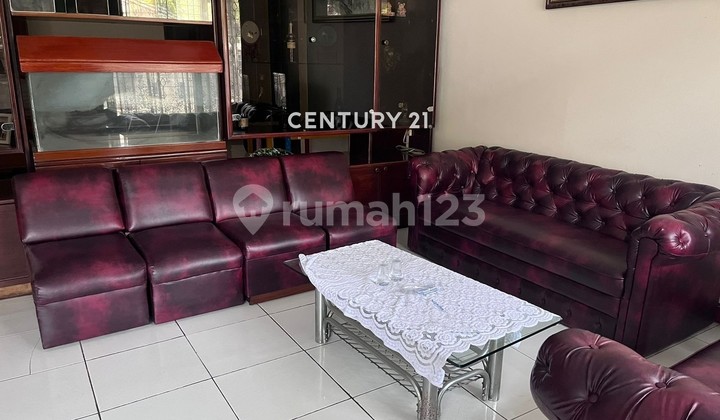 For Sale Spacious And Luxurious House In Bandung City 2
