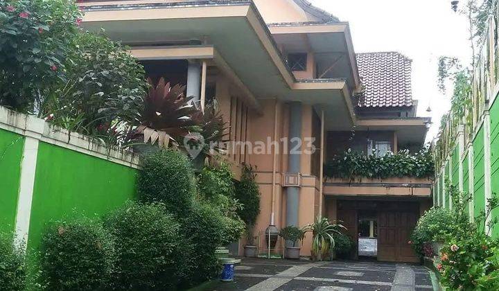 Rumah di Jl. Raya Cihanjuang 2